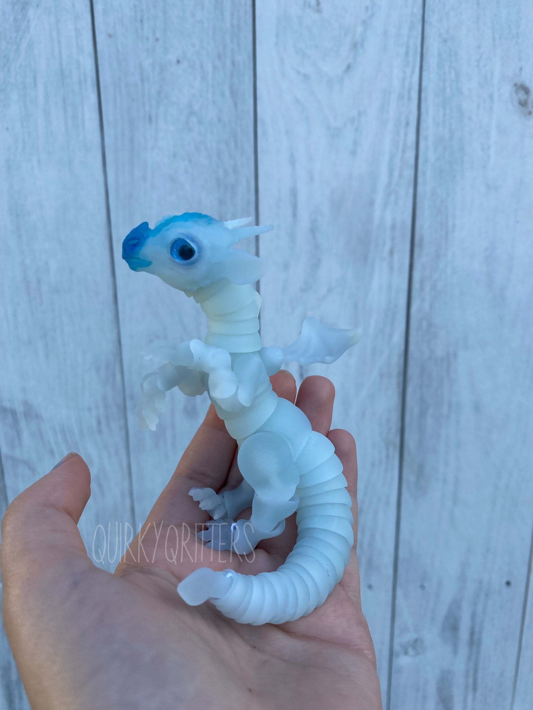 Ball jointed dragon inspirant doll